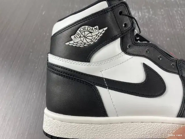 Rep Husky (2023) Jordan Black White Retro 85 High BQ4422-001 1 0621